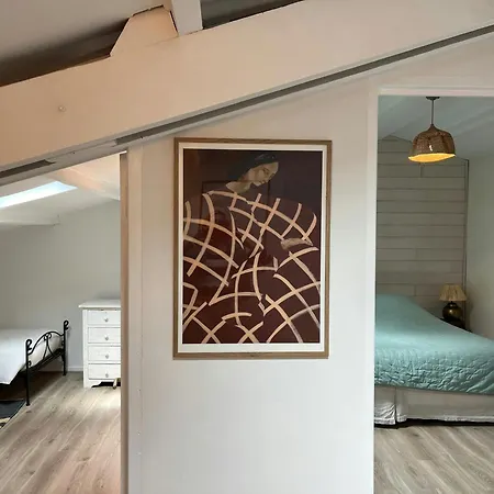 Bright In The Heart Of Luberon * Cereste