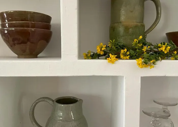 Bright In The Heart Of Luberon * Cereste